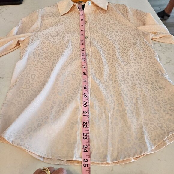 SINCERELY Jules Cream Silky Floral Imprint Button Down Shirt Size Small - Picture 9 of 9